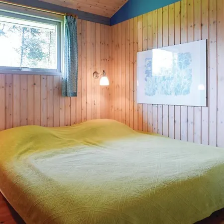 Three-bedroom In Nordenbro Vesteregn